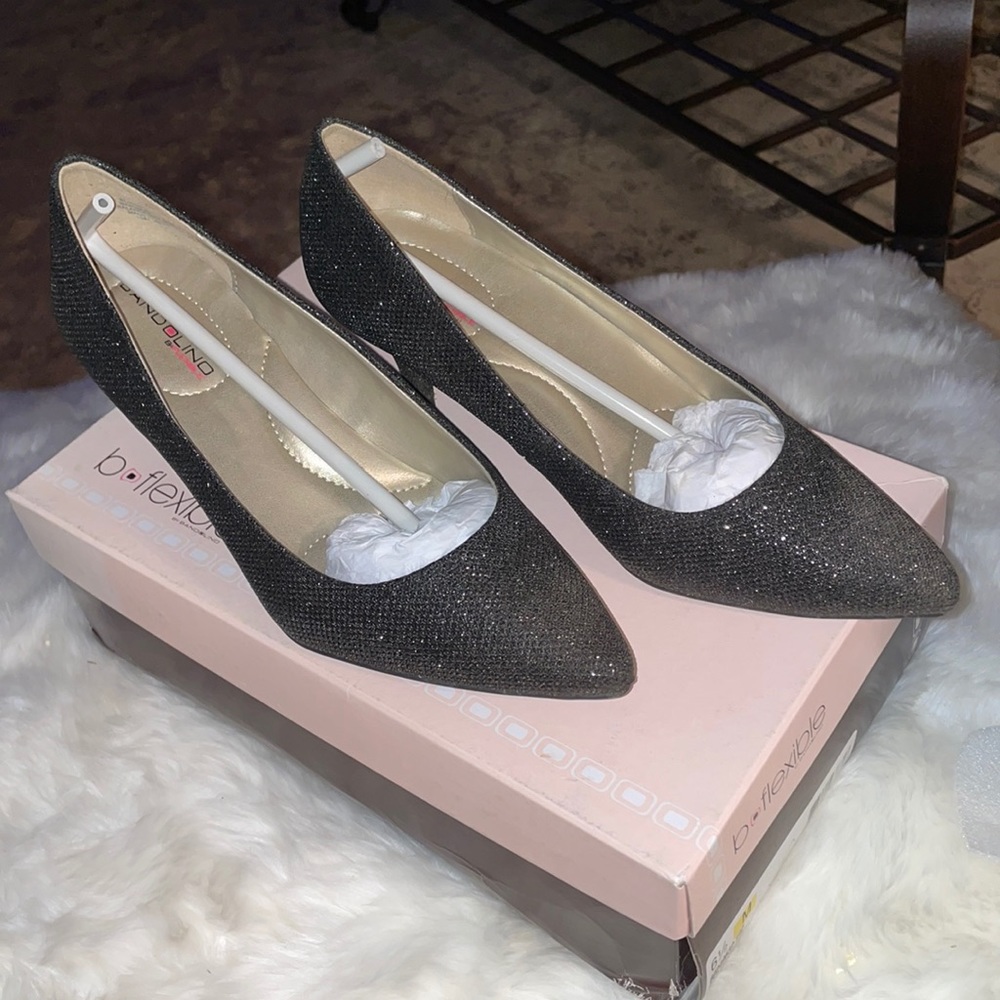 Bandolino black evening shoes. Size 6.5